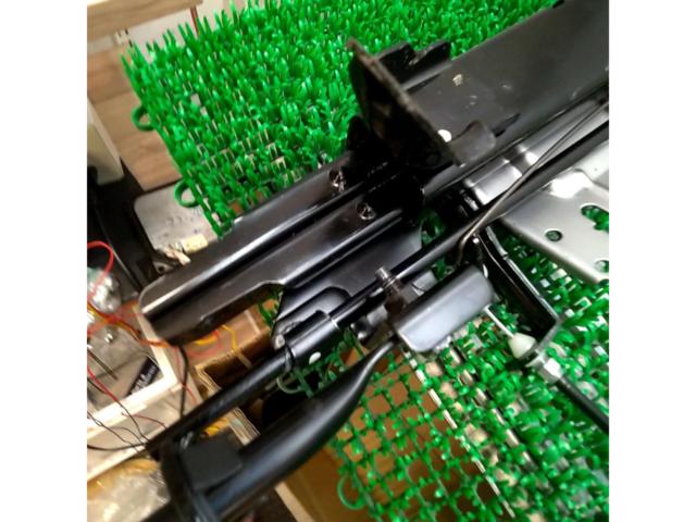 Genuine seat rails for Impreza
GDB system
