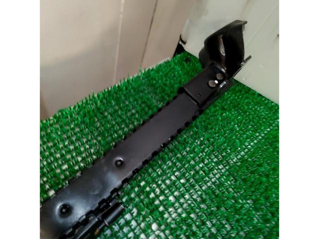 Genuine seat rails for Impreza
GDB system
