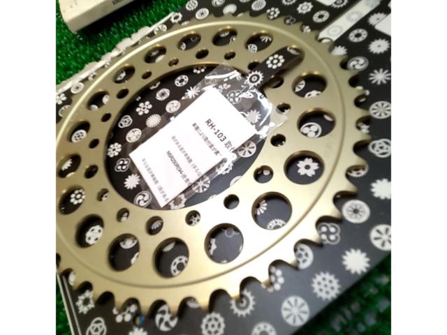 SUNSTAR
SPROCKETS
&amp;
BRAKEDISCS
RH-103-45