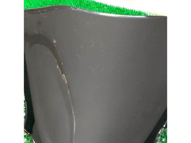 HONDA
Genuine front screen
PCX125 / JF28