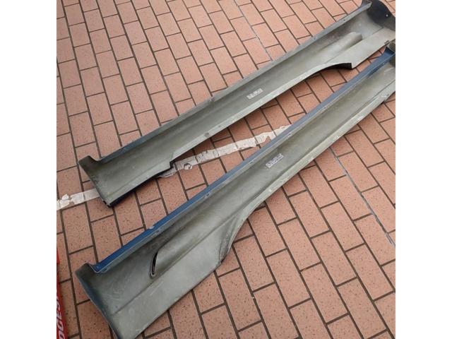 Nissan
Fairlady Z
Z33
Previous period
FRP side step
Cracking There