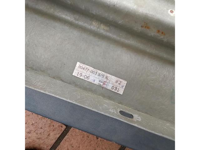 Nissan
Fairlady Z
Z33
Previous period
FRP side step
Cracking There