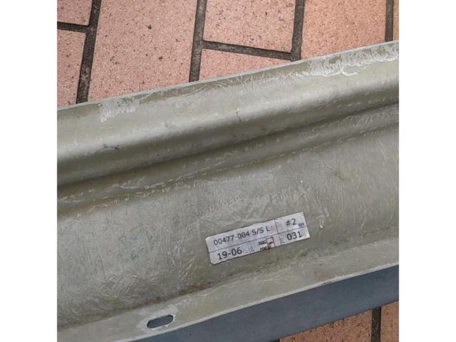 Nissan
Fairlady Z
Z33
Previous period
FRP side step
Cracking There