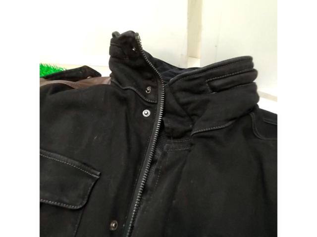YeLLOW
CORN
NJ-4302
Winter jacket
[Size 3L]