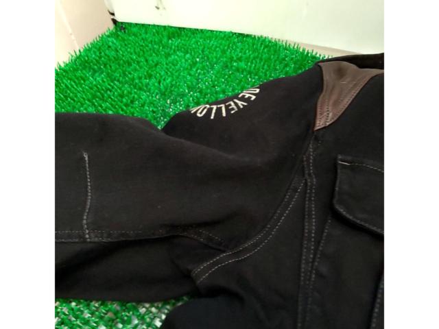 YeLLOW
CORN
NJ-4302
Winter jacket
[Size 3L]