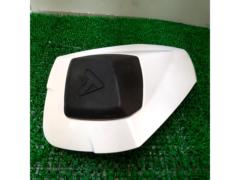 Genuine single seat cushion
Speed triple