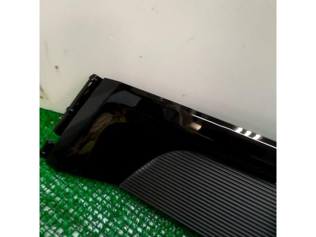 Genuine fog lamp cover for 80 series Esquire
The previous fiscal year]