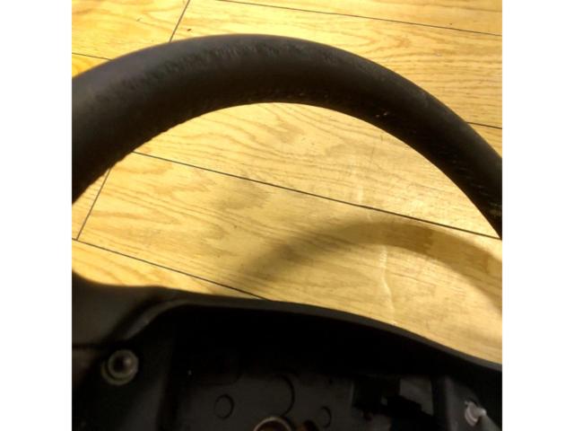 JEEP genuine
Leather steering wheel
JK style/Wrangler