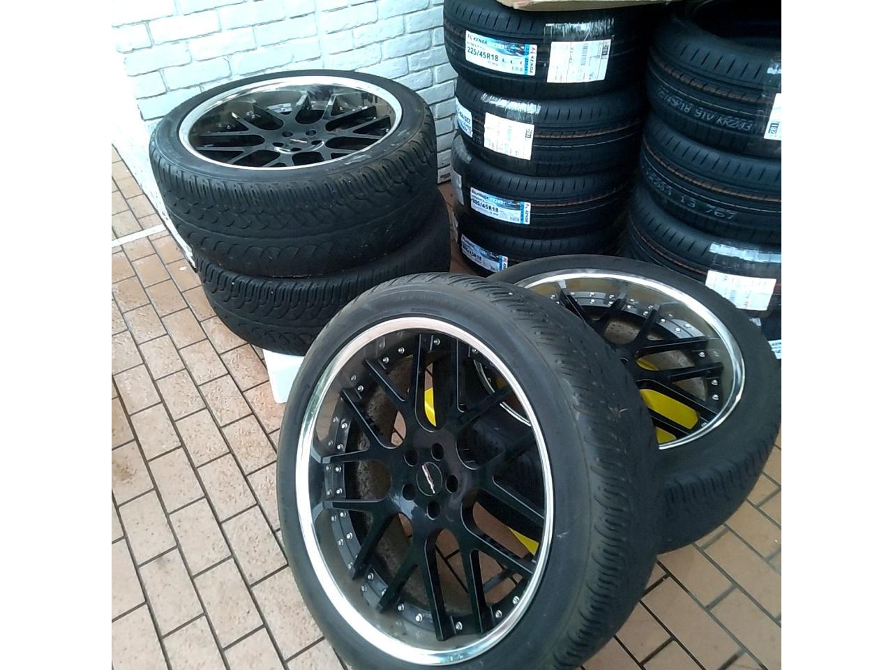 HYPER
FORGED
HF-C7
+
YOKOHAMA
PARADA
Spec-X