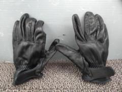 Unknown Manufacturer
Fake Leather Gloves