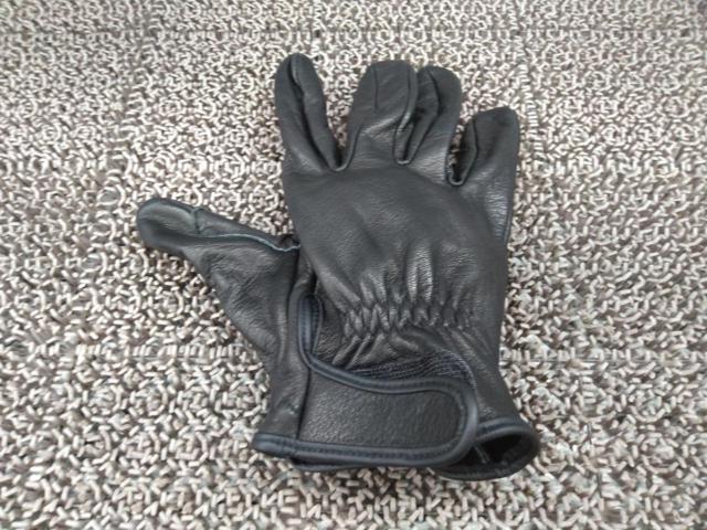 Unknown Manufacturer
Fake Leather Gloves