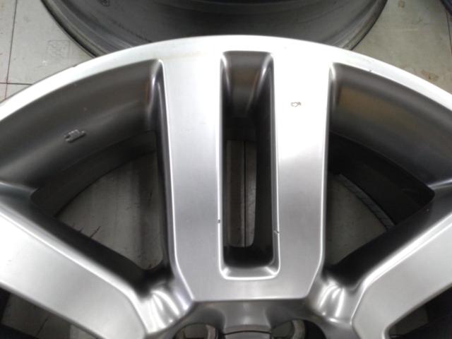 TOYOTA
FJ Cruiser
Original wheel