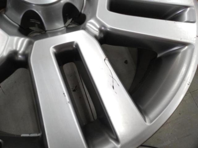 TOYOTA
FJ Cruiser
Original wheel