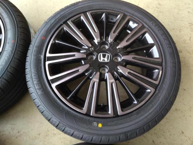 HONDA
GR1
Fit
LUXE
Original wheel
+
KENDA
KR32