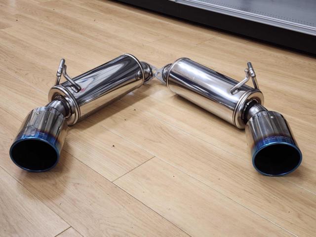rosso modello(ロッソモデロ) Ti-Cマフラー 【フェアレディZ/Z34・HZ34/平成20年12月～平成22年3月まで】