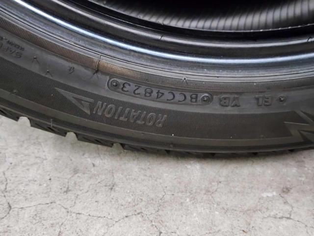 BRIDGESTONE BLIZZAK DM-V3 235/50R20 100Q
