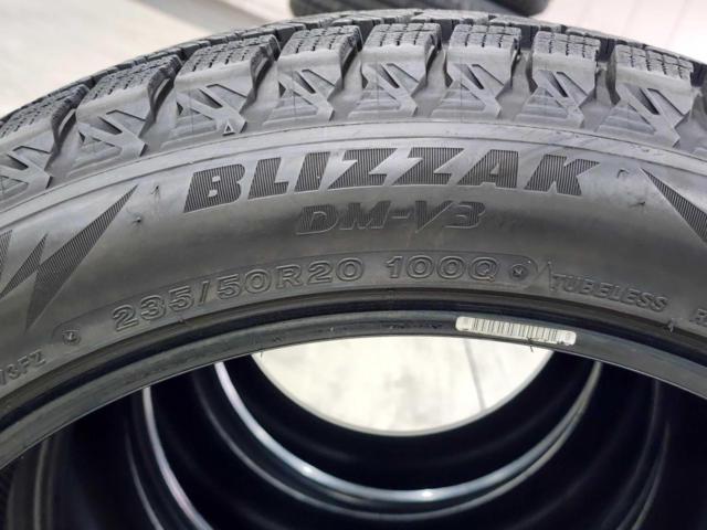 BRIDGESTONE BLIZZAK DM-V3 235/50R20 100Q