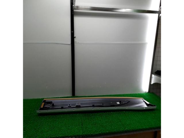 MODELLISTA リアサイドスカート/スライドドア(右側)【アルファード・ヴェルファイア/AGH40W/AGH45W】