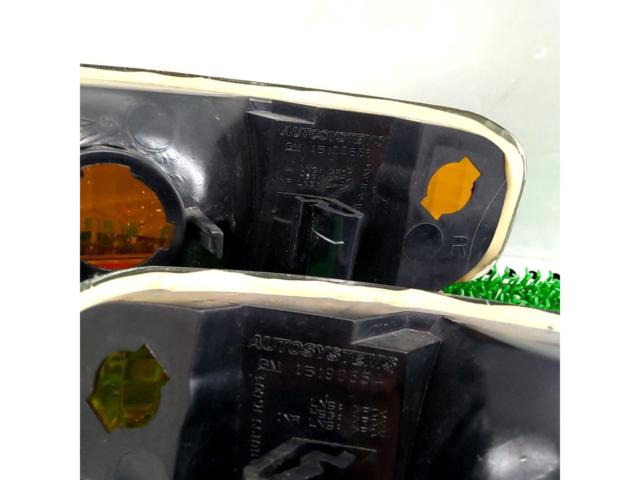 GMC フロント ウインカーレンズ【ユーコン デナリ】