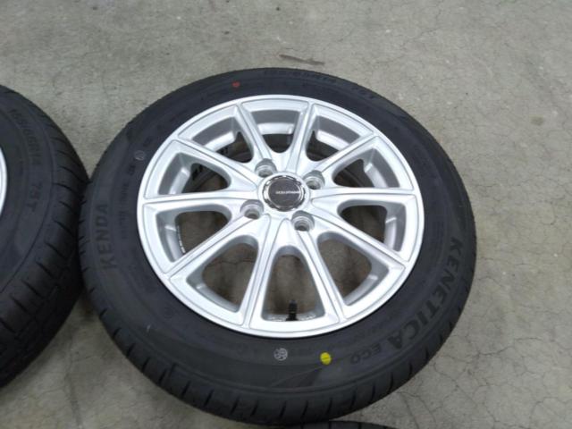 BRIDGESTONE ECO FORME SE-15 + KENDA KR203