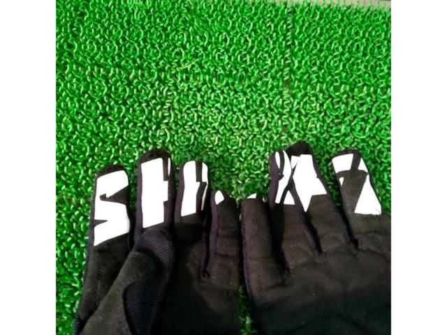SHIFT
Mesh glove
S size