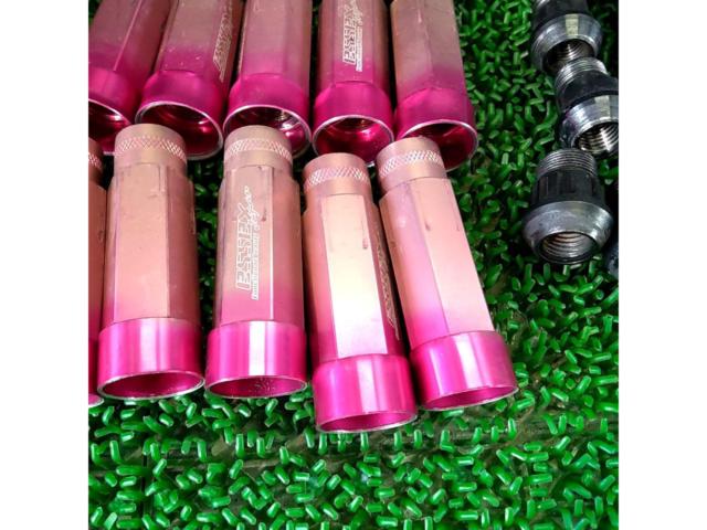 essex
Two-piece shell nut
24 pieces
M12 × P1.5
pink