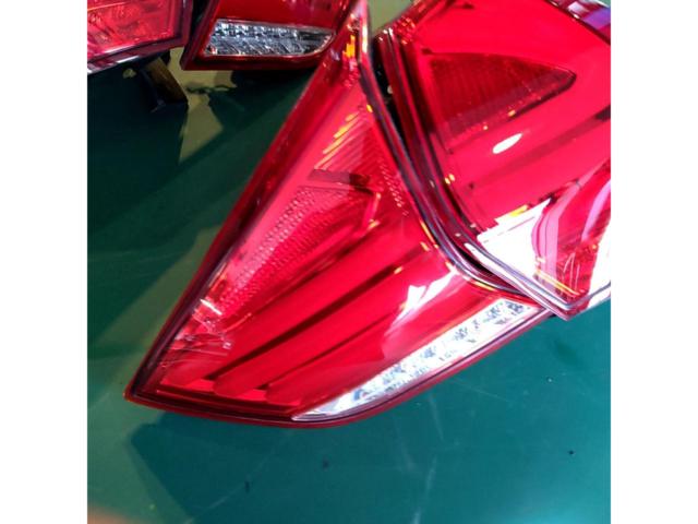 メーカー不明 T32/エクストレイル用LEDテールレンズ