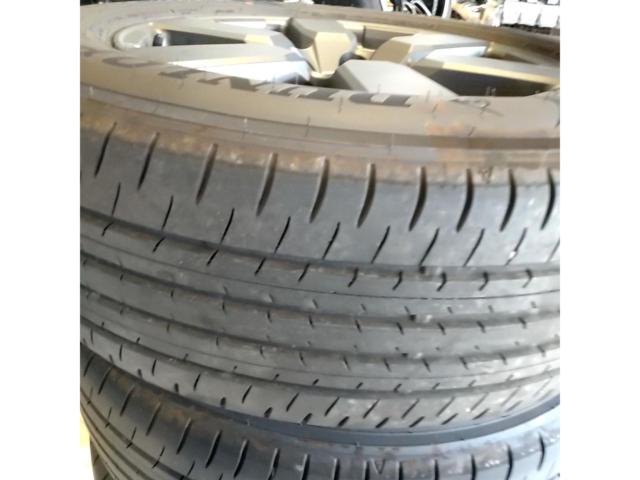 トヨタ純正 60系RAV4Adventure アルミホイール + DUNLOP e SPORTMAXX