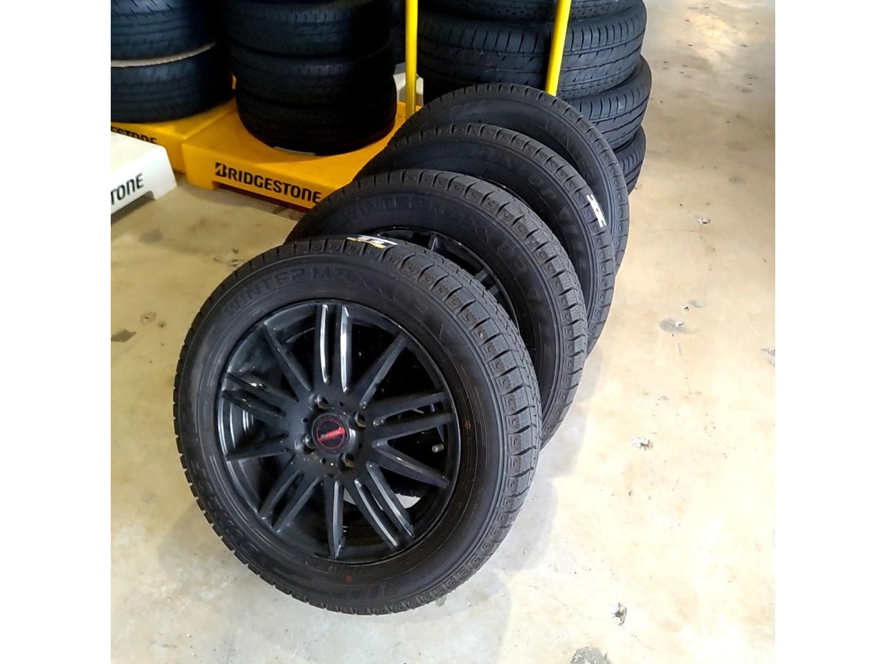 Barosso
Spoke wheels
+
DUNLOP
WINTERMAXX
WM03