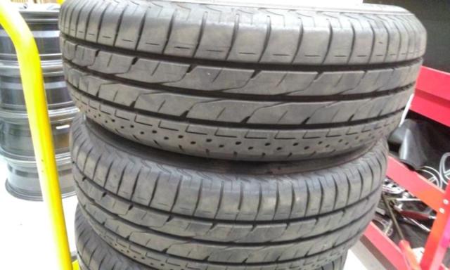 TOYOTA プリウス ZVW30純正ホイール  +BRIDGESTONE LUFT RV2