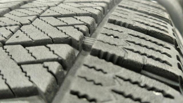 A-TECH(エーテック)  アルミホイール  +BRIDGESTONE BLIZZAK VRX2
