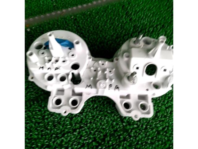 わけあり KAWASAKI純正メーターカバー【ゼファー400】