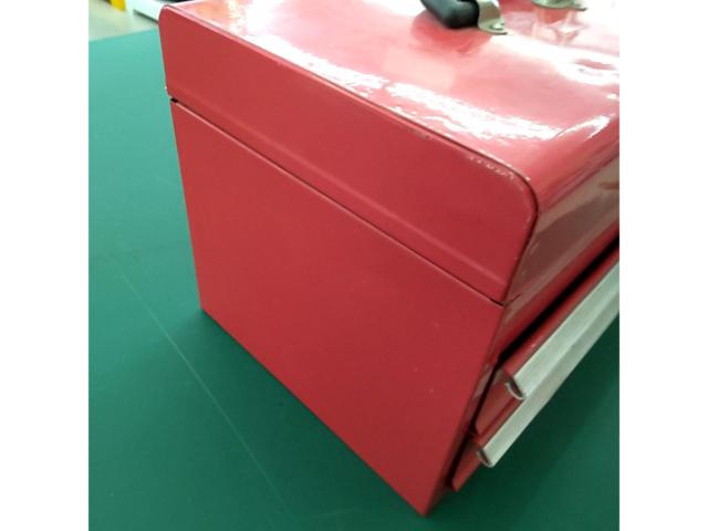 Unknown manufacturer toolbox