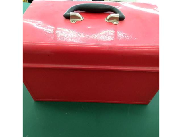 Unknown manufacturer toolbox