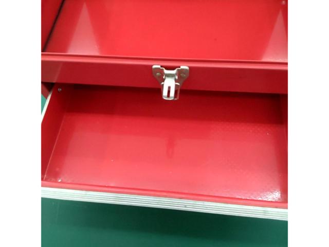 Unknown manufacturer toolbox
