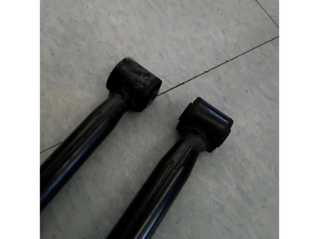 Genuine Suzuki lateral rod (removed from a Jimny/JB23W)