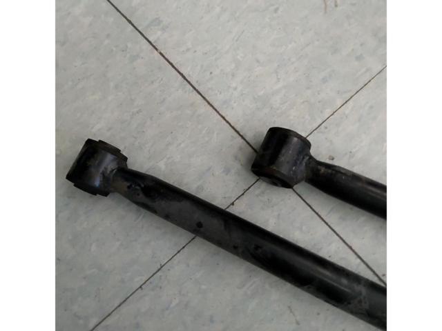 Genuine Suzuki lateral rod (removed from a Jimny/JB23W)
