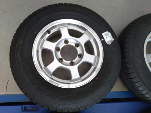 メーカー不明 スポークホイール  + YOKOHAMA BluEarth-Van RY55 195/80R15 4本セット