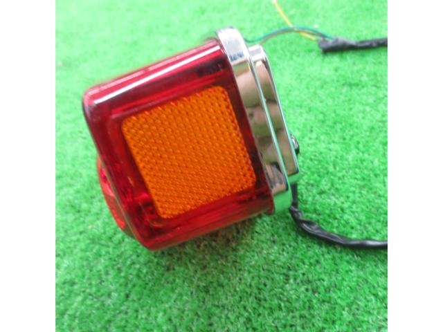 メーカー不明 汎用テールランプ