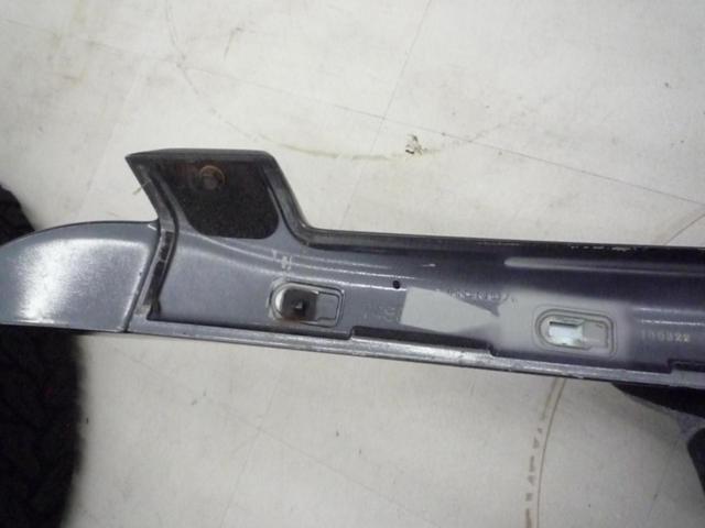 Honda genuine
Rear spoiler for Honda Freed