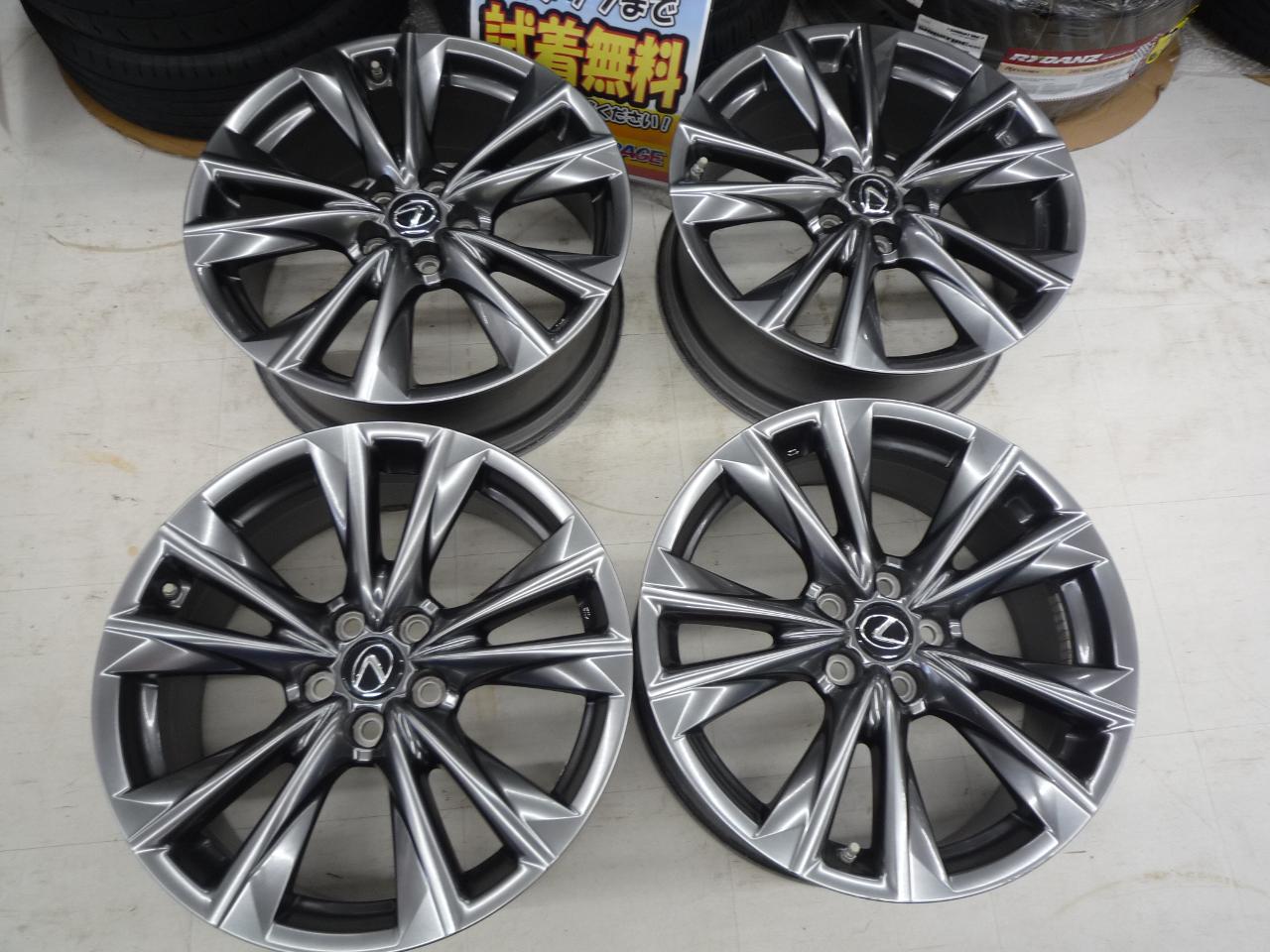 Genuine LEXUS parts
ES300H
F Sport original wheel
(ES300h genuine wheels)