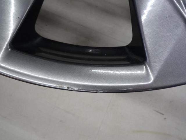 Genuine LEXUS parts
ES300H
F Sport original wheel
(ES300h genuine wheels)