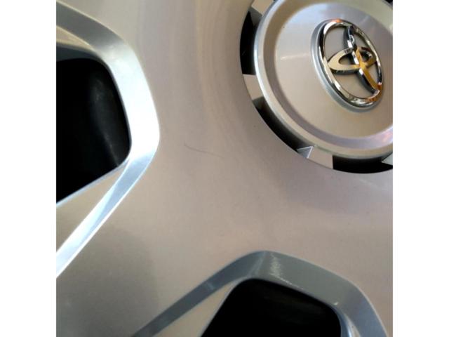 Toyota genuine parts
Hiace 200 genuine steel wheels