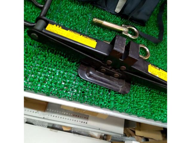 【トヨタ純正】パンタジャッキ 車載工具セット 09111-28090