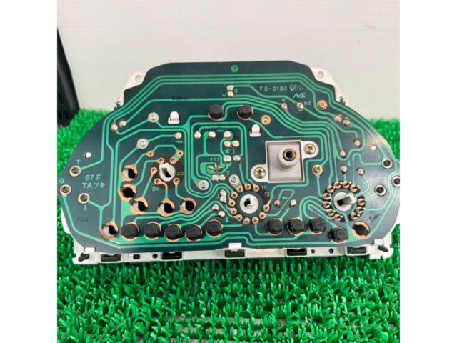 スバル純正 スピードメーター 【ヴィヴィオ RX-R (KK3/KK4 MTターボ)】