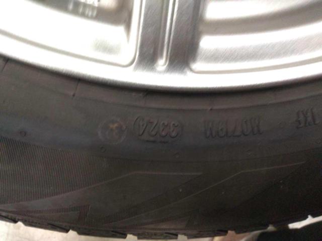 10本スポークホイール+PIRELLI ICE ZERO ASIMMETRICO【フリード(GB系)/アイシス(10系)/アヴァンシア(TA系)】