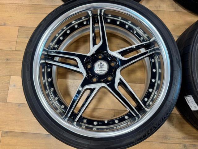 WORK
DURANDAL
DD1+TOYO
TRANPATH
Lu
II+NITTO
NT555
G2 Alphard (30 series) / Skyline (V37) / Harrier (60 series) / Fuga (Y51 series)