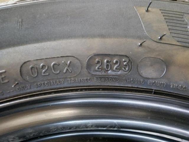 2【トヨタ純正】 アクア純正スチールホイール+【MICHELIN】X-ICE SNOW