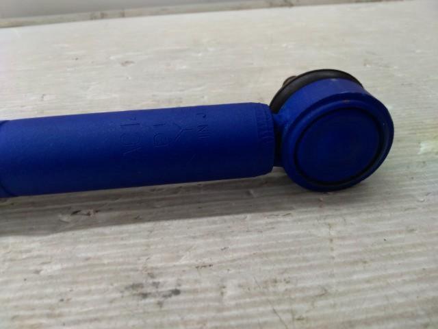 KYB
NEW
SR
MC
Steering damper