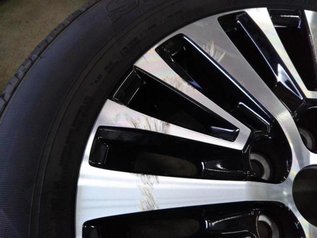 トヨタ純正(TOYOTA)  グランエース純正アルミホイール  + DUNLOP(ダンロップ) SP LT30A